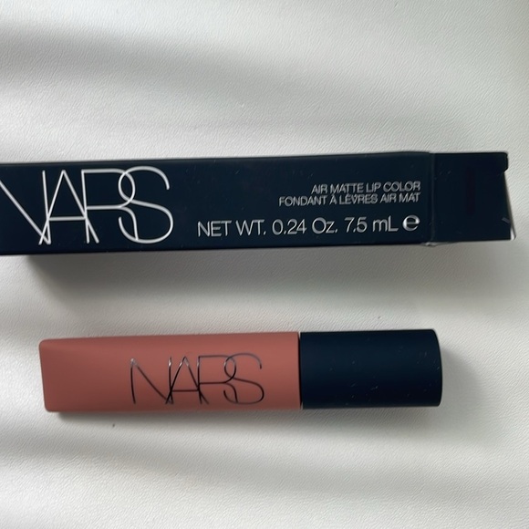 NARS I 0.24oz - Picture 4 of 9